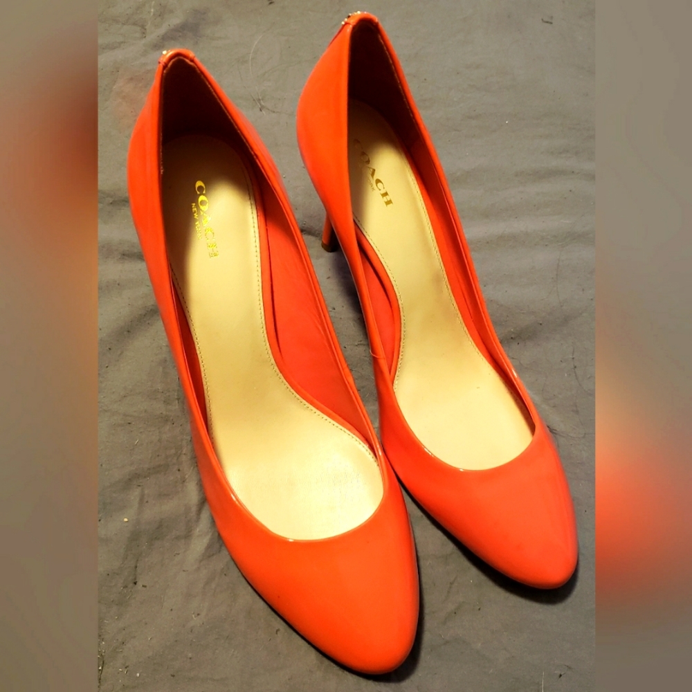 Coach Patten leather peach heels size 11.